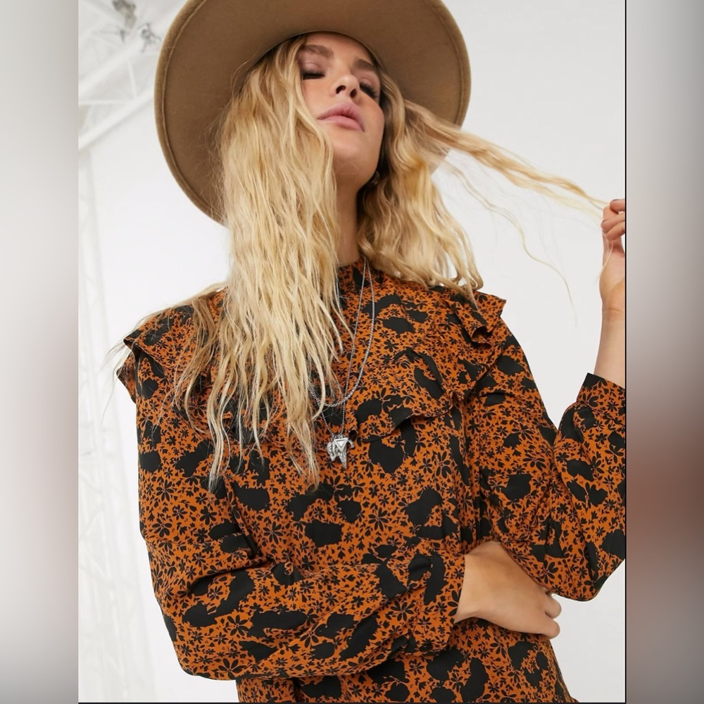 NWOT - Topshop Leopard Print - Mini Dress